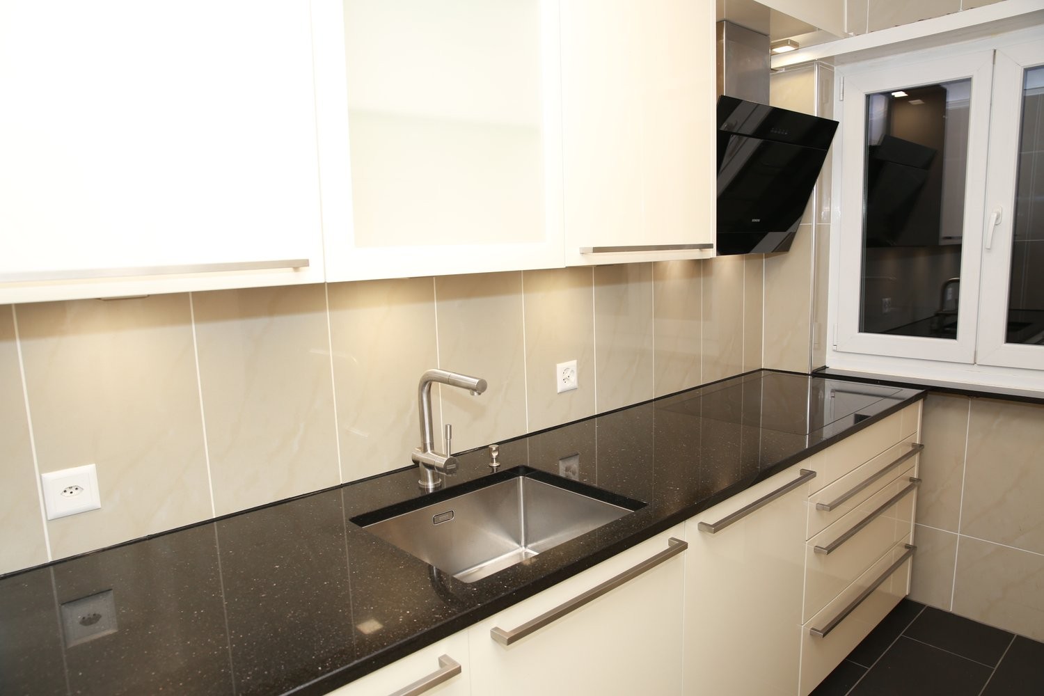 4 rooms furnished flat, photo 2 of 10