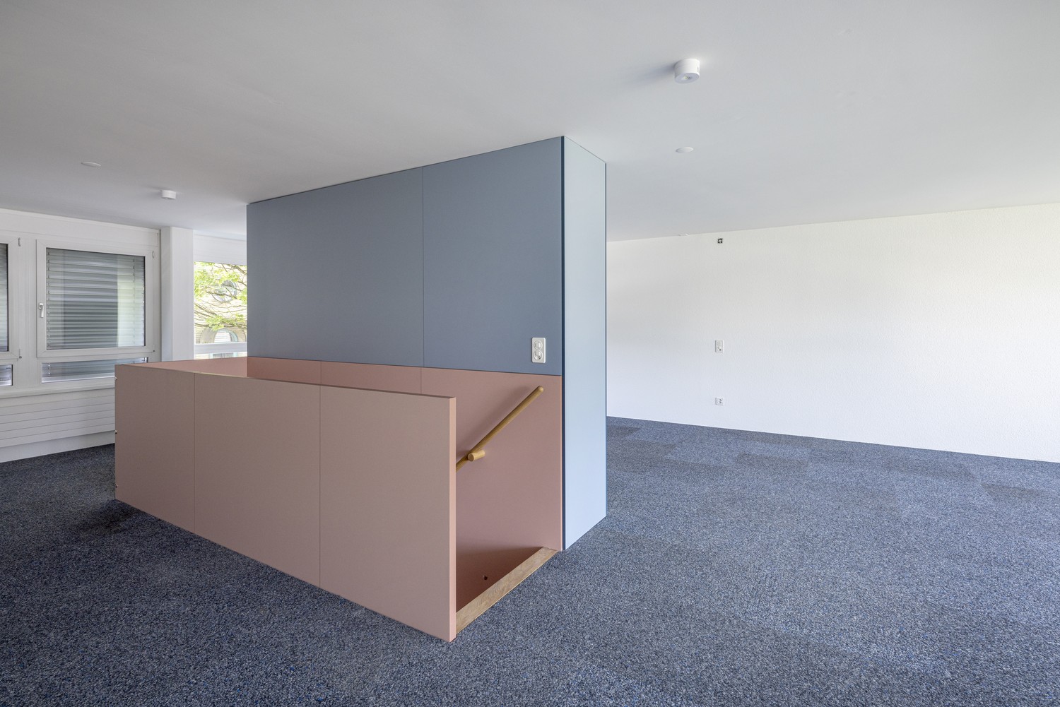 145m² atelier, photo 8 of 10