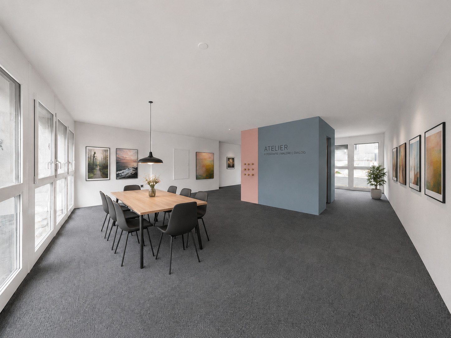 145m² atelier, photo 2 of 10
