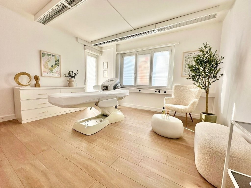 16m² office