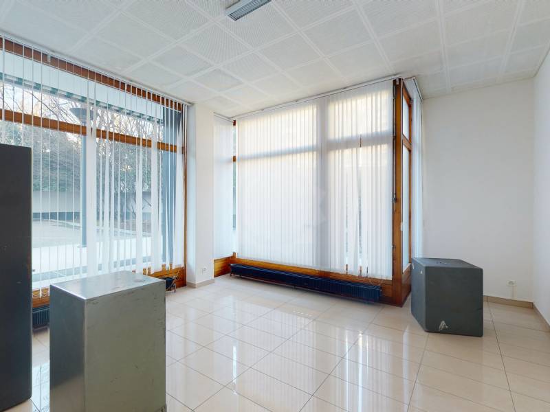 147m² office, photo 2 of 10