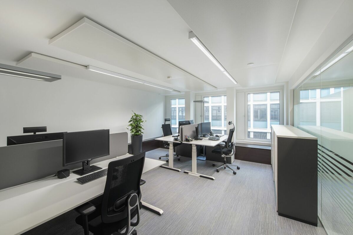 180m² office, photo 5 of 9
