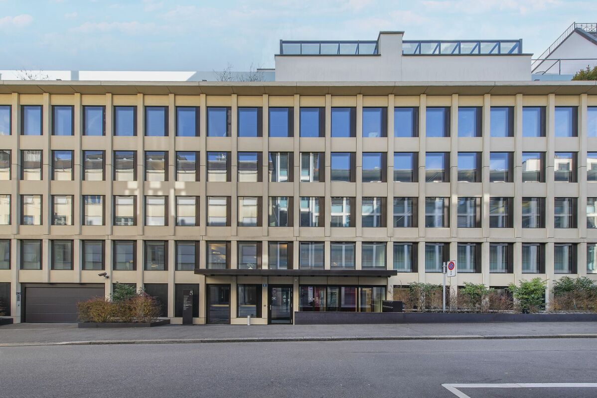 180m² office, photo 2 of 9