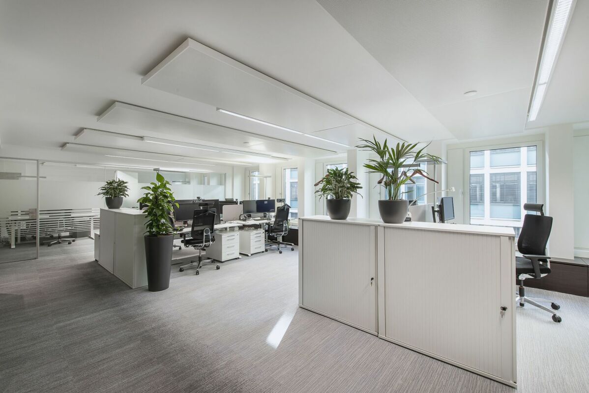 180m² office, photo 3 of 9