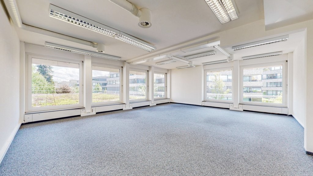 175m² office, photo 2 of 5