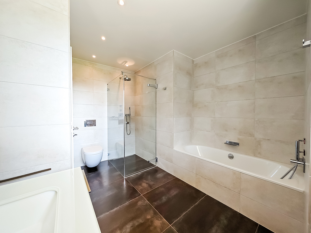 7 ½ rooms apartment, photo 9 of 10