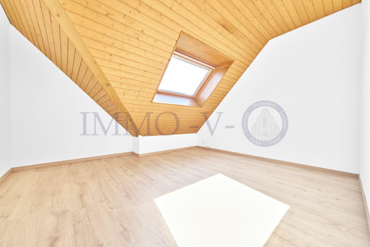 6 ½ rooms villa, photo 8 of 10