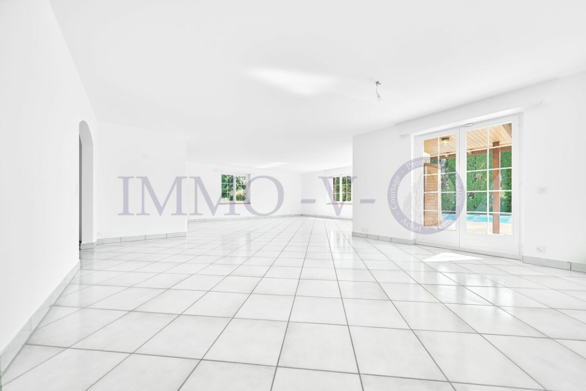 6 ½ rooms villa, photo 3 of 10
