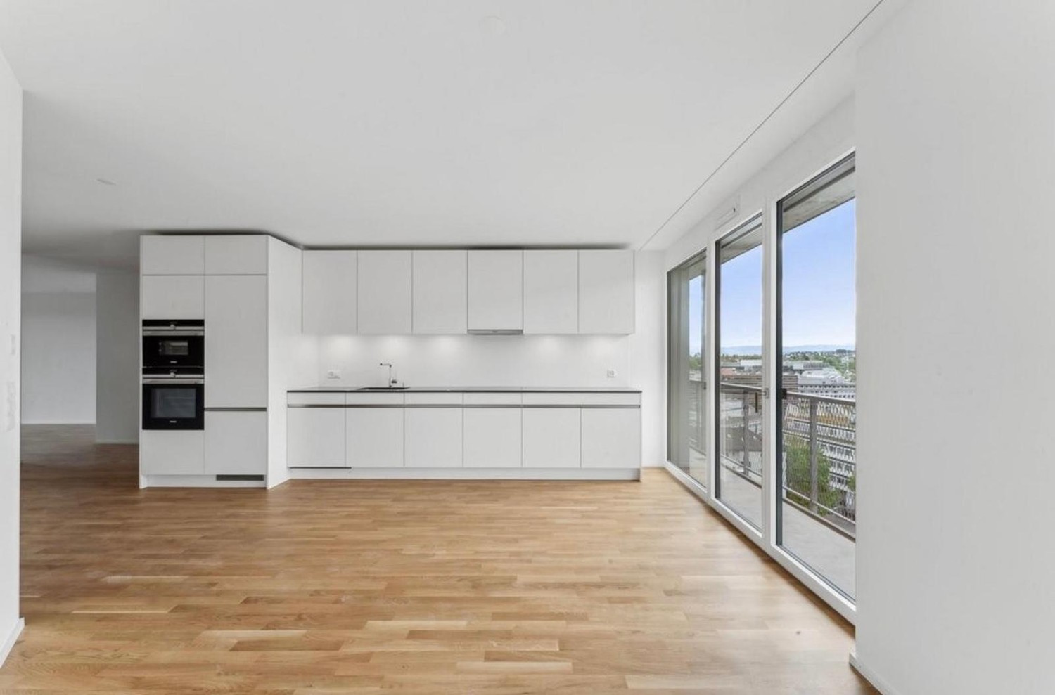 5 ½ rooms apartment, photo 1 of 10
