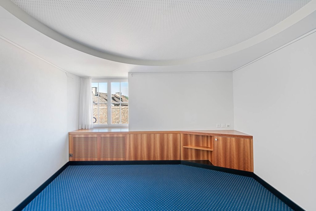 217m² office, photo 5 of 9