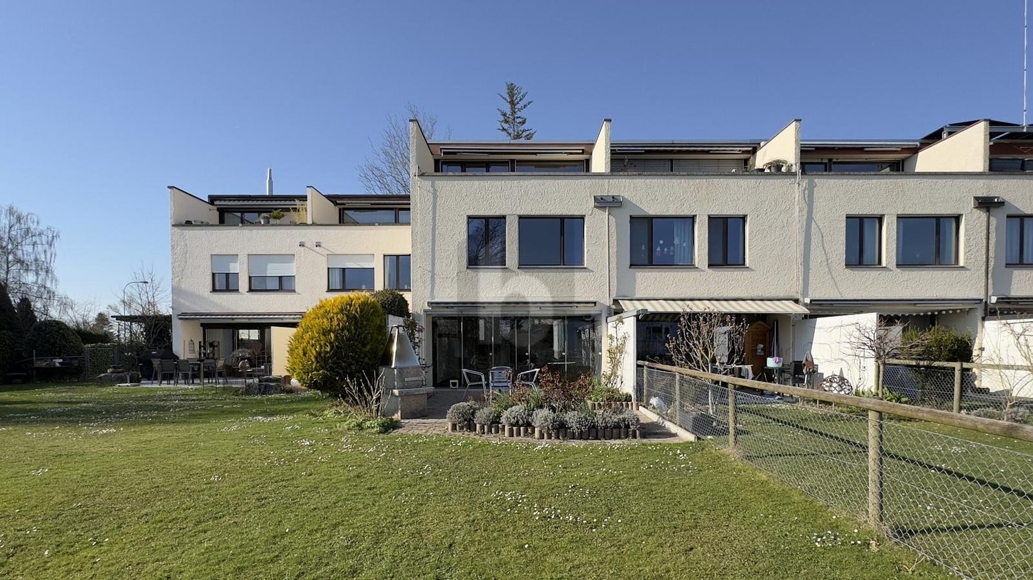 5 ½ pièces maison en rangée