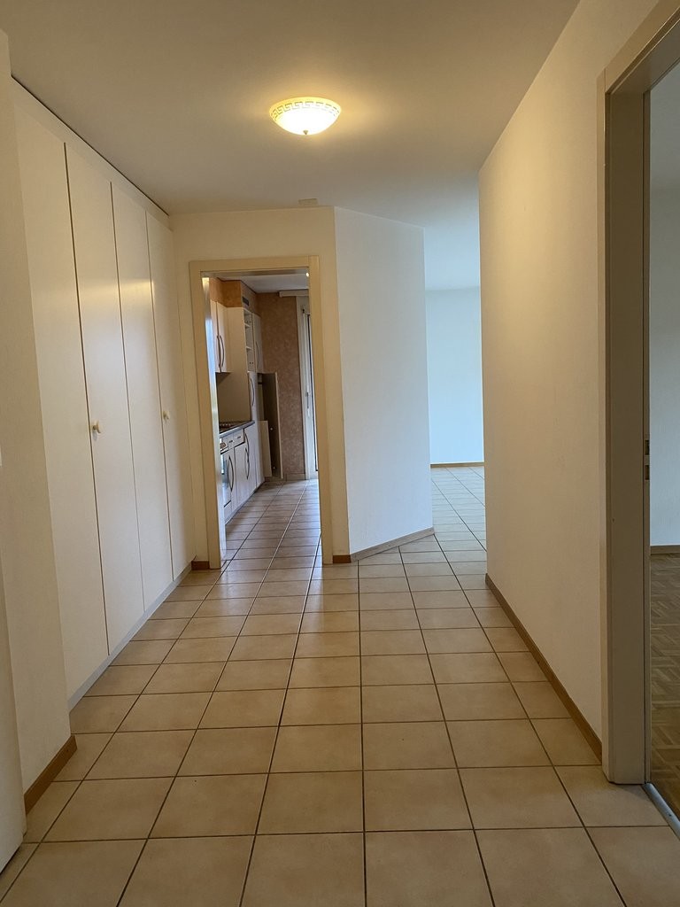 3 rooms apartment, photo 2 of 7