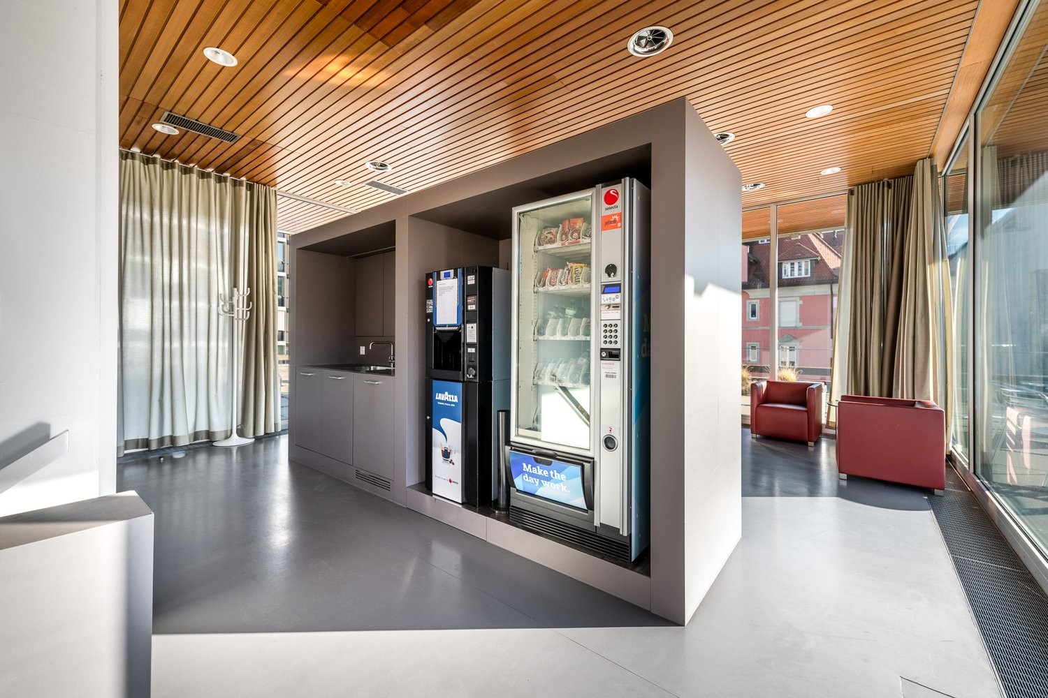 142m² office, photo 7 of 8