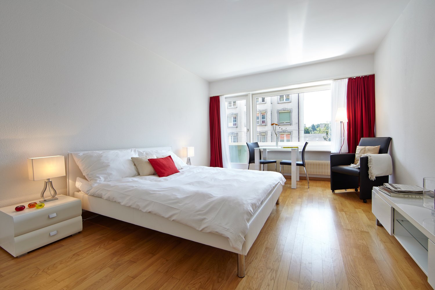 1 room furnished flat, photo 1 of 10