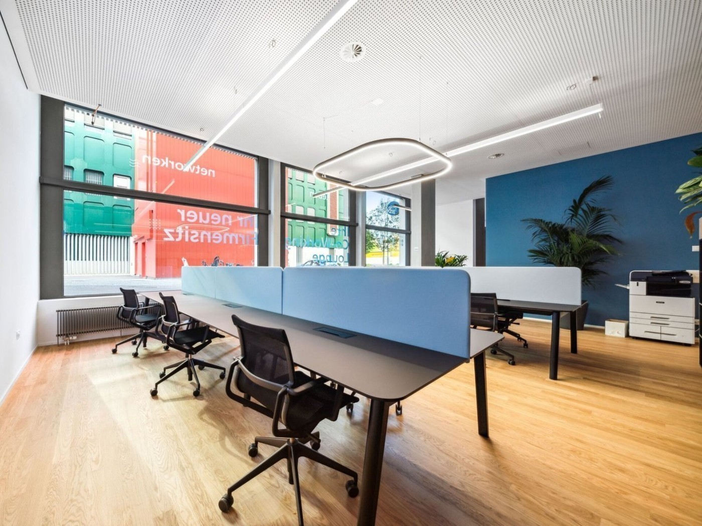 Office, photo 2 of 7