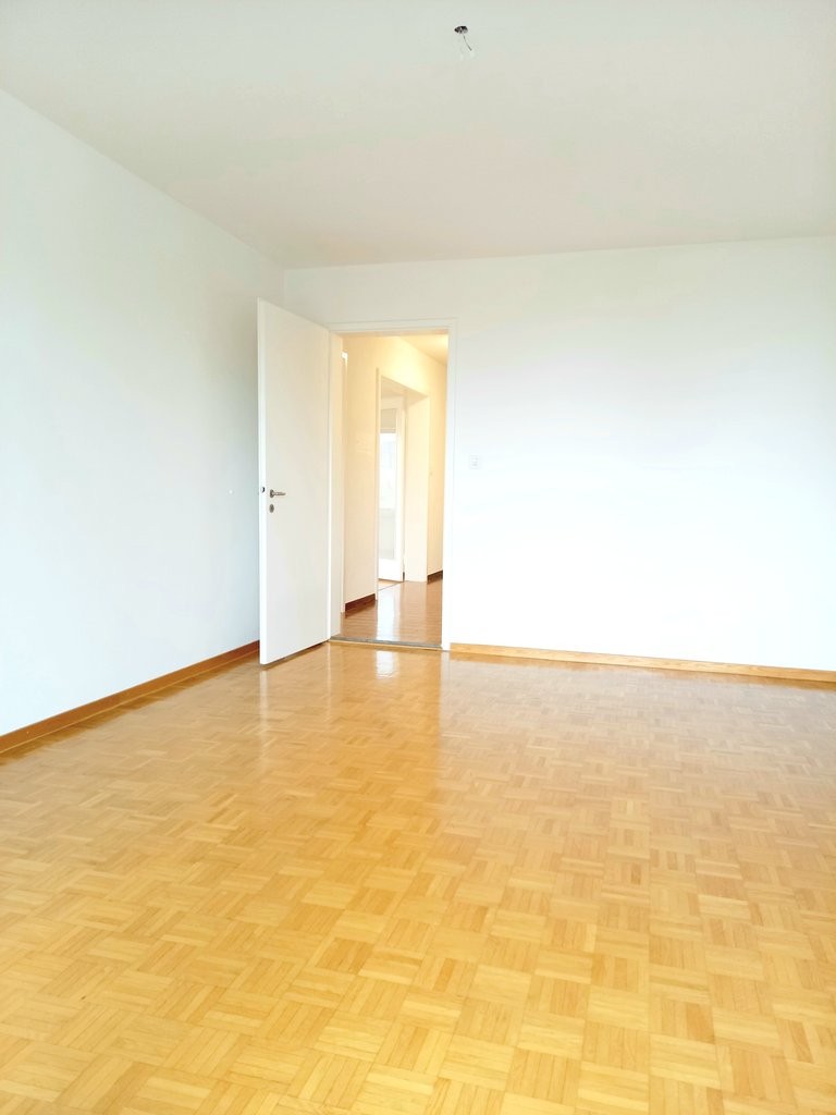 3 rooms apartment, photo 9 of 10