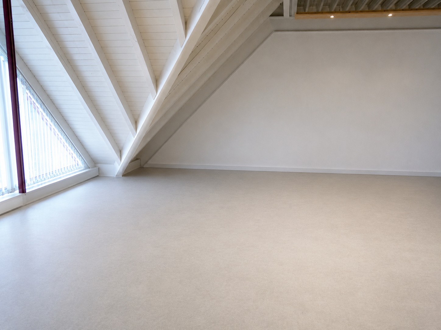 300m² office, photo 4 of 10