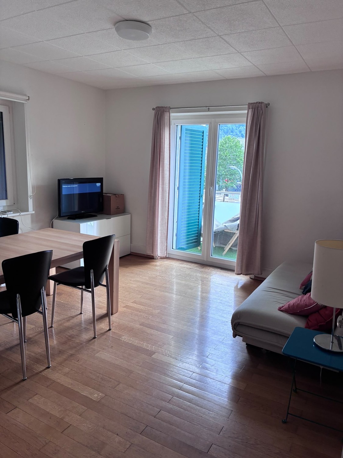 4 rooms apartment, photo 3 of 10