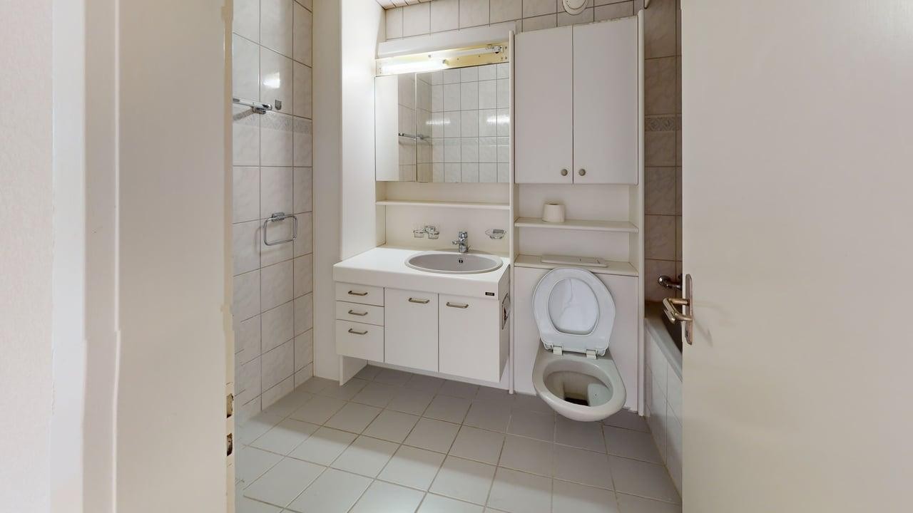 4 rooms apartment, photo 8 of 10