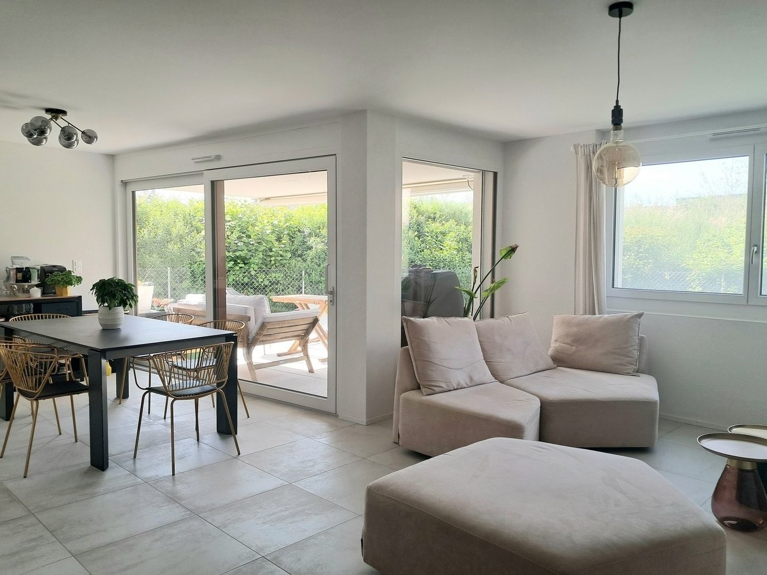 Appartamento di 2 ½ locali, foto 1 di 10