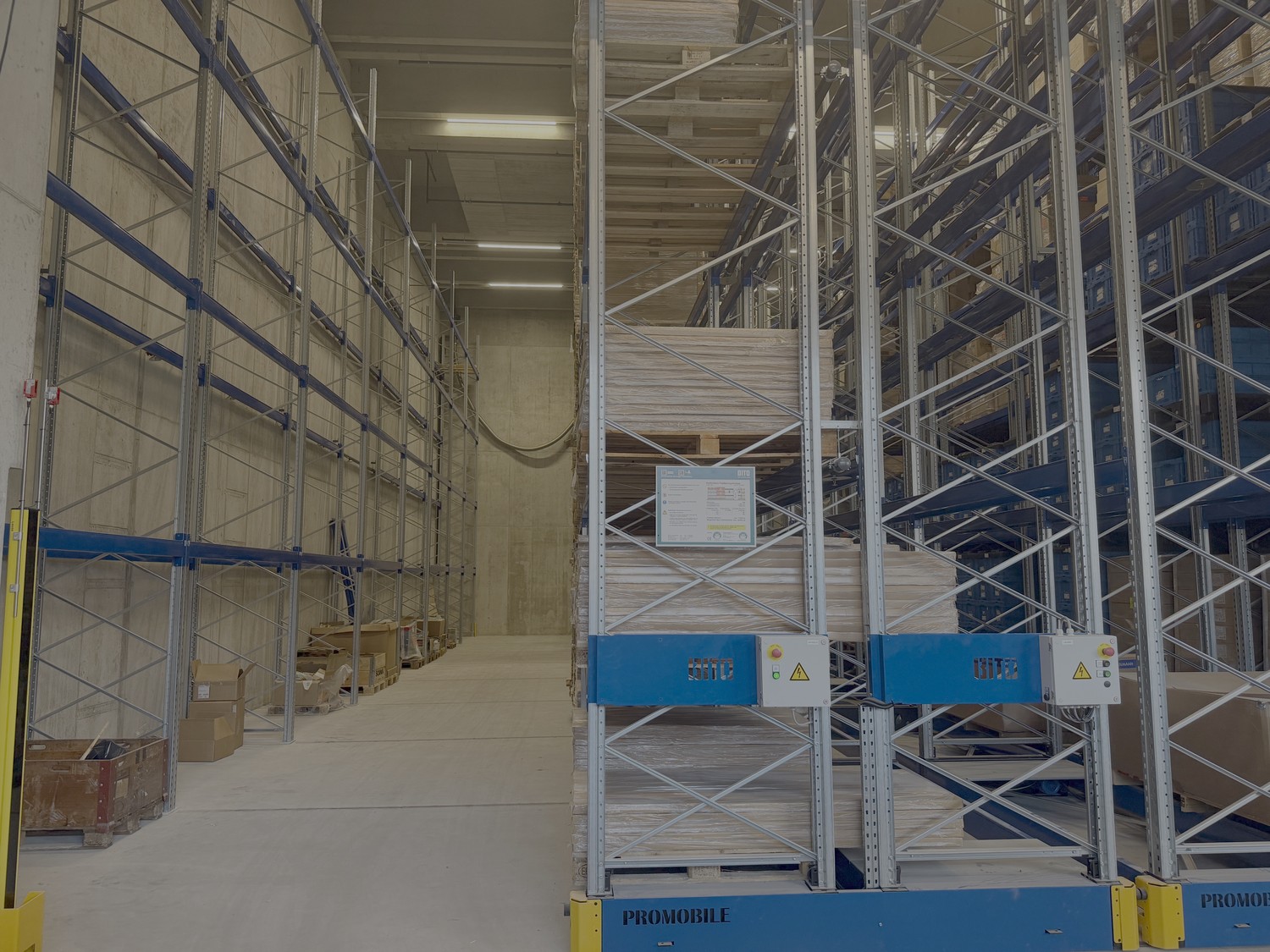 1800m² commerciale
