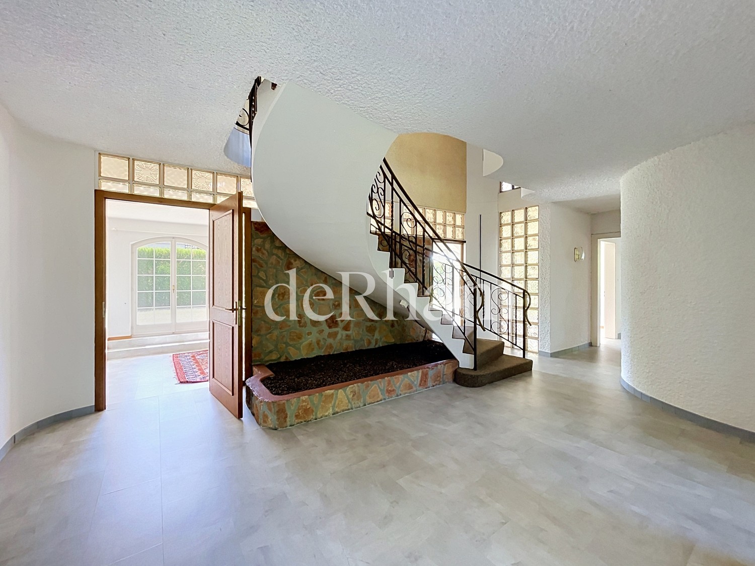 7 rooms apartment, photo 6 of 10