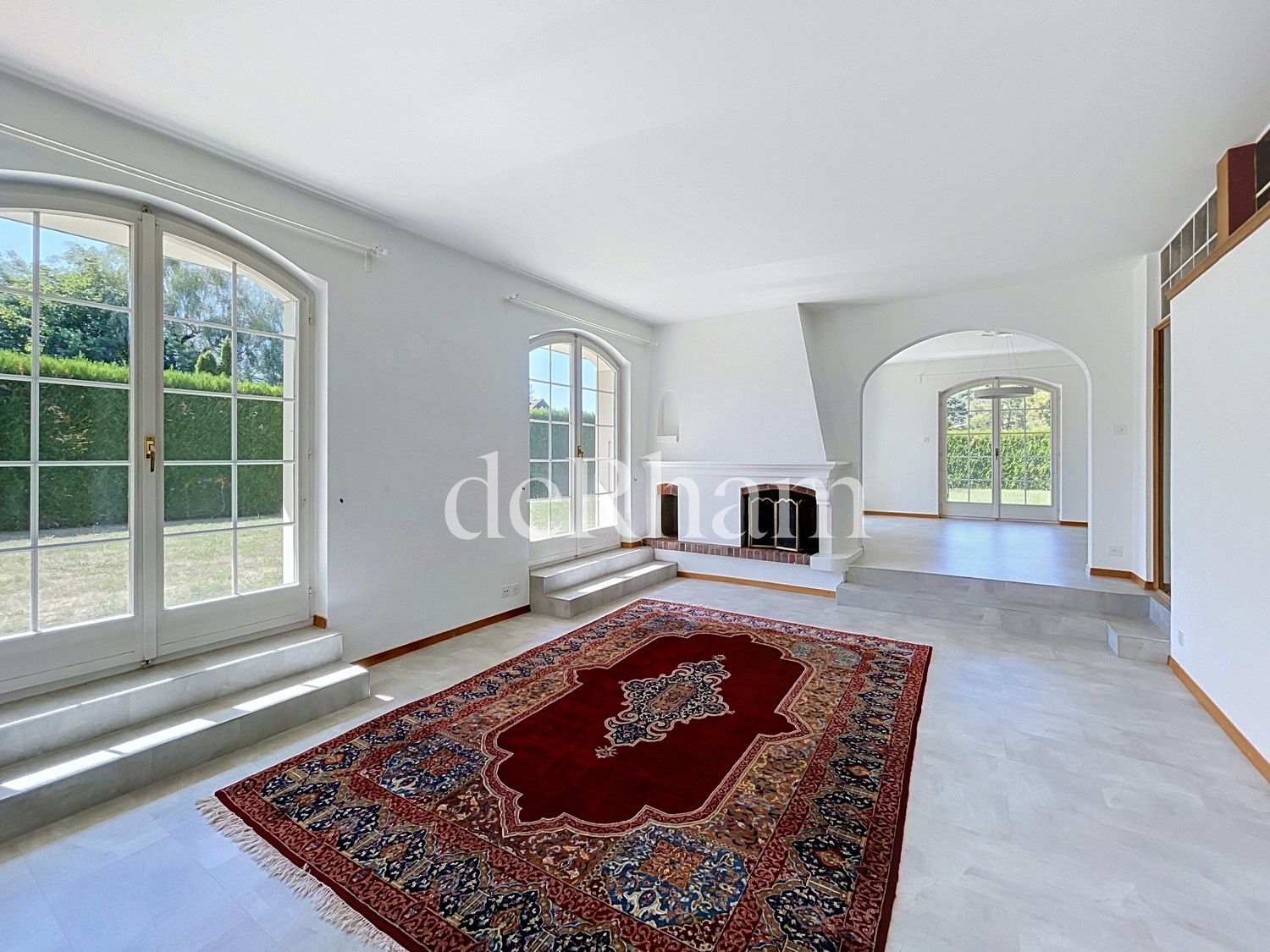 7 rooms apartment, photo 1 of 10