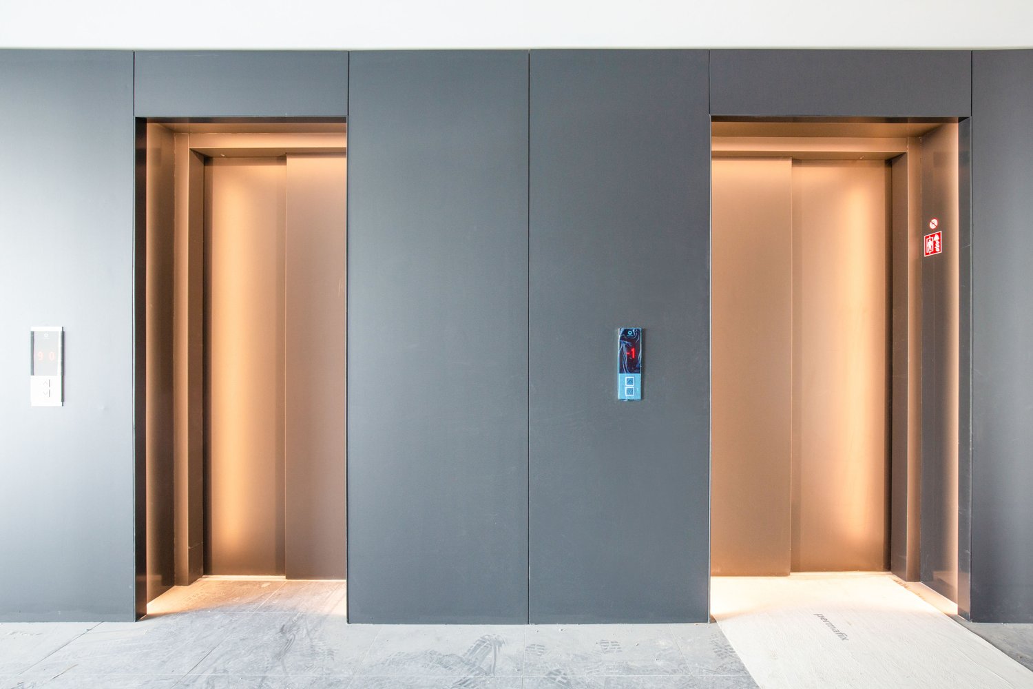 440m² office, photo 3 of 8