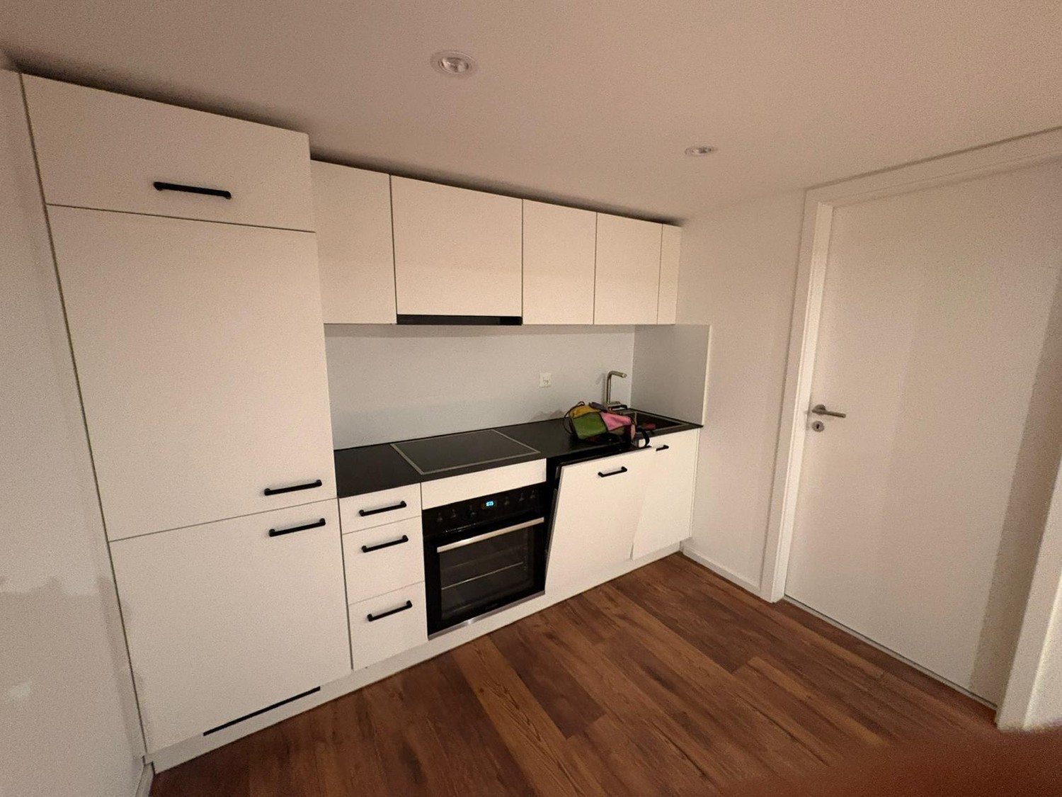 40-40m² commercial