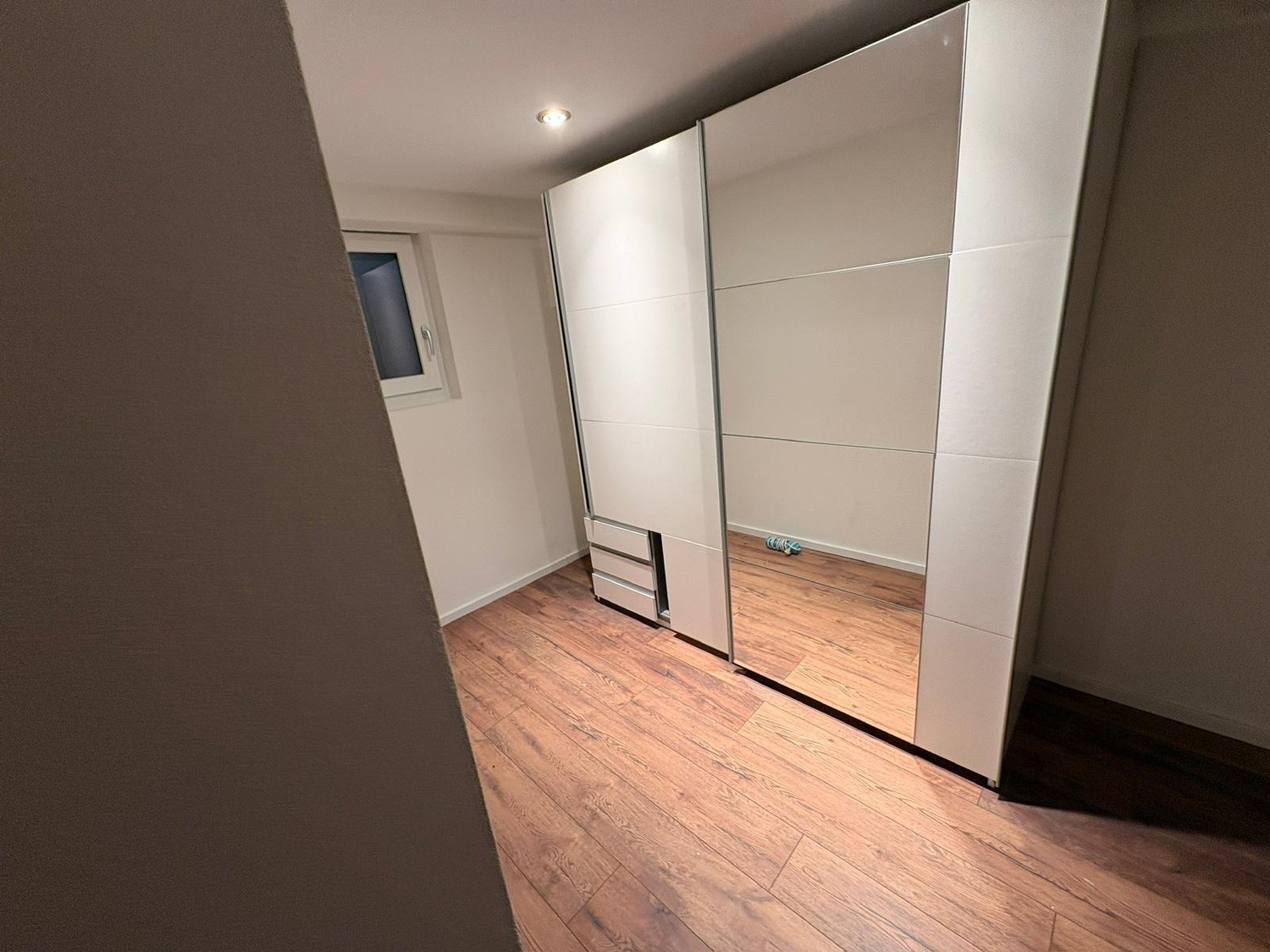 40-40m² commercial
