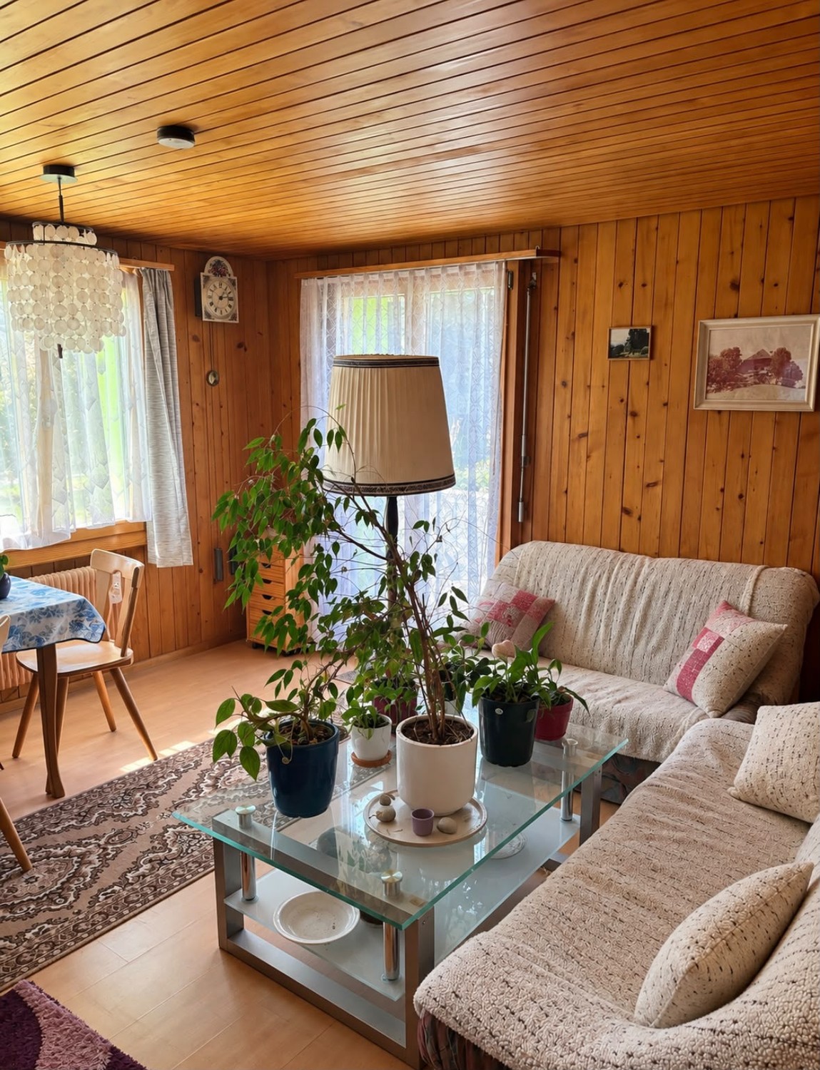 8 ½ rooms single house
