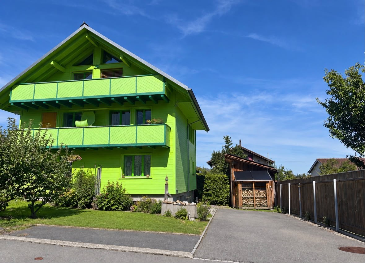 8 ½ rooms single house