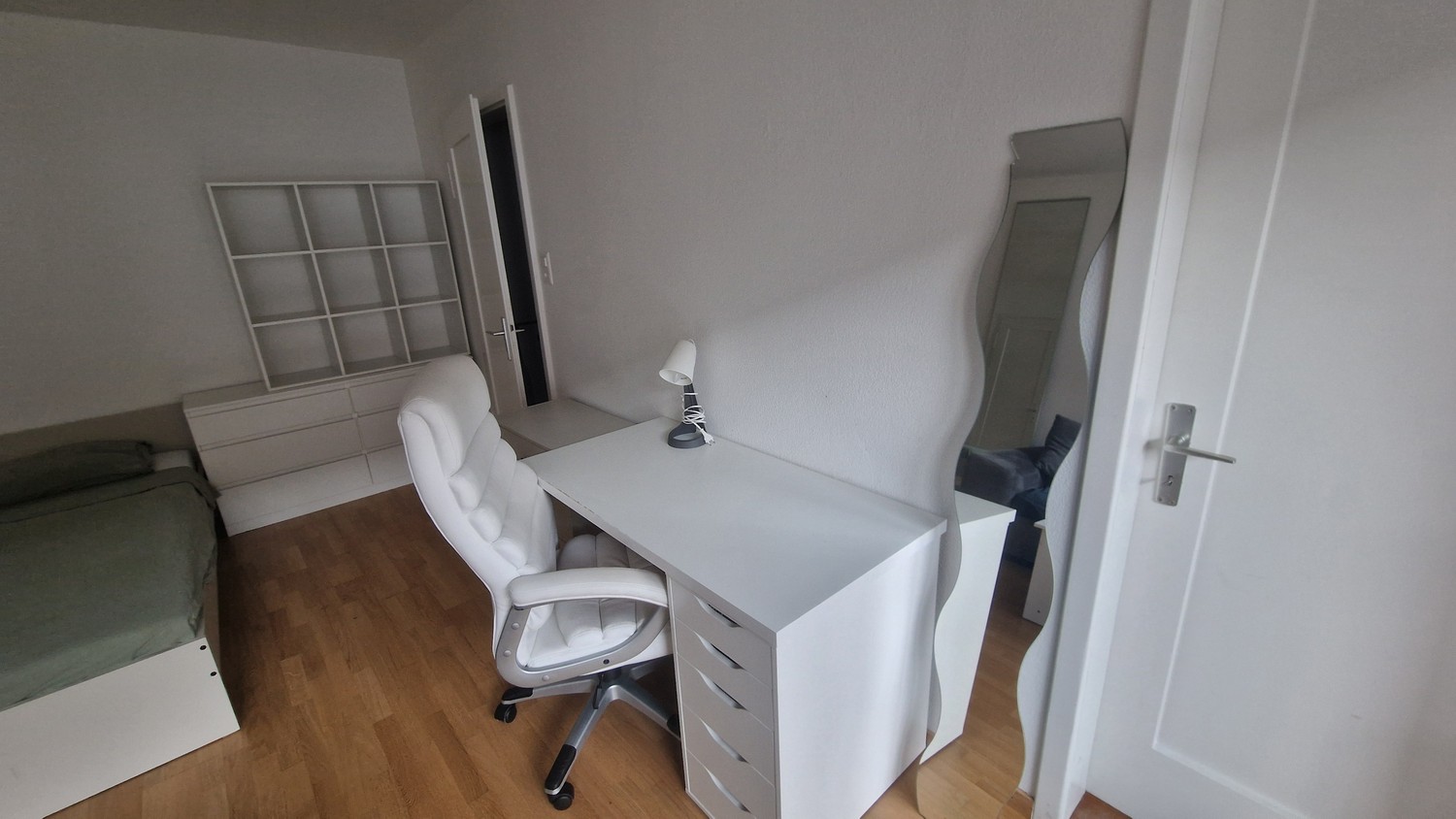 1 room apartment, photo 3 of 10