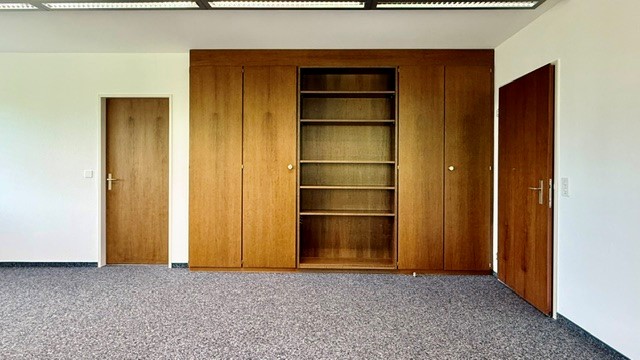 41m² office