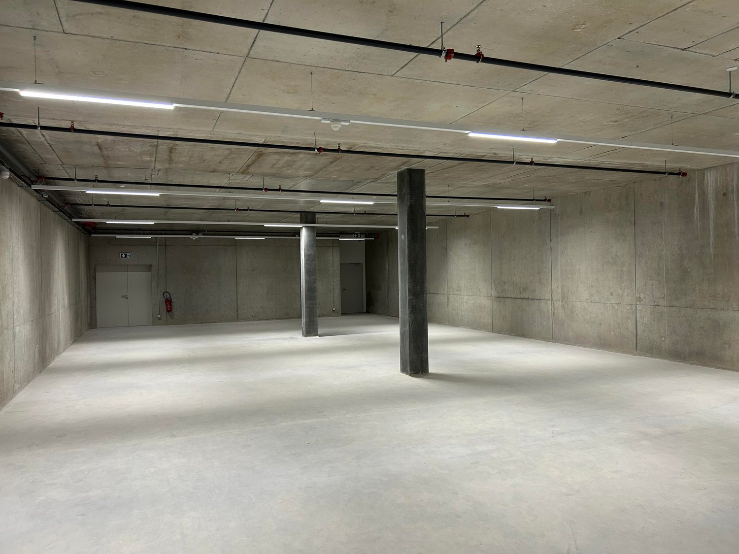 730m² oggetto industriale