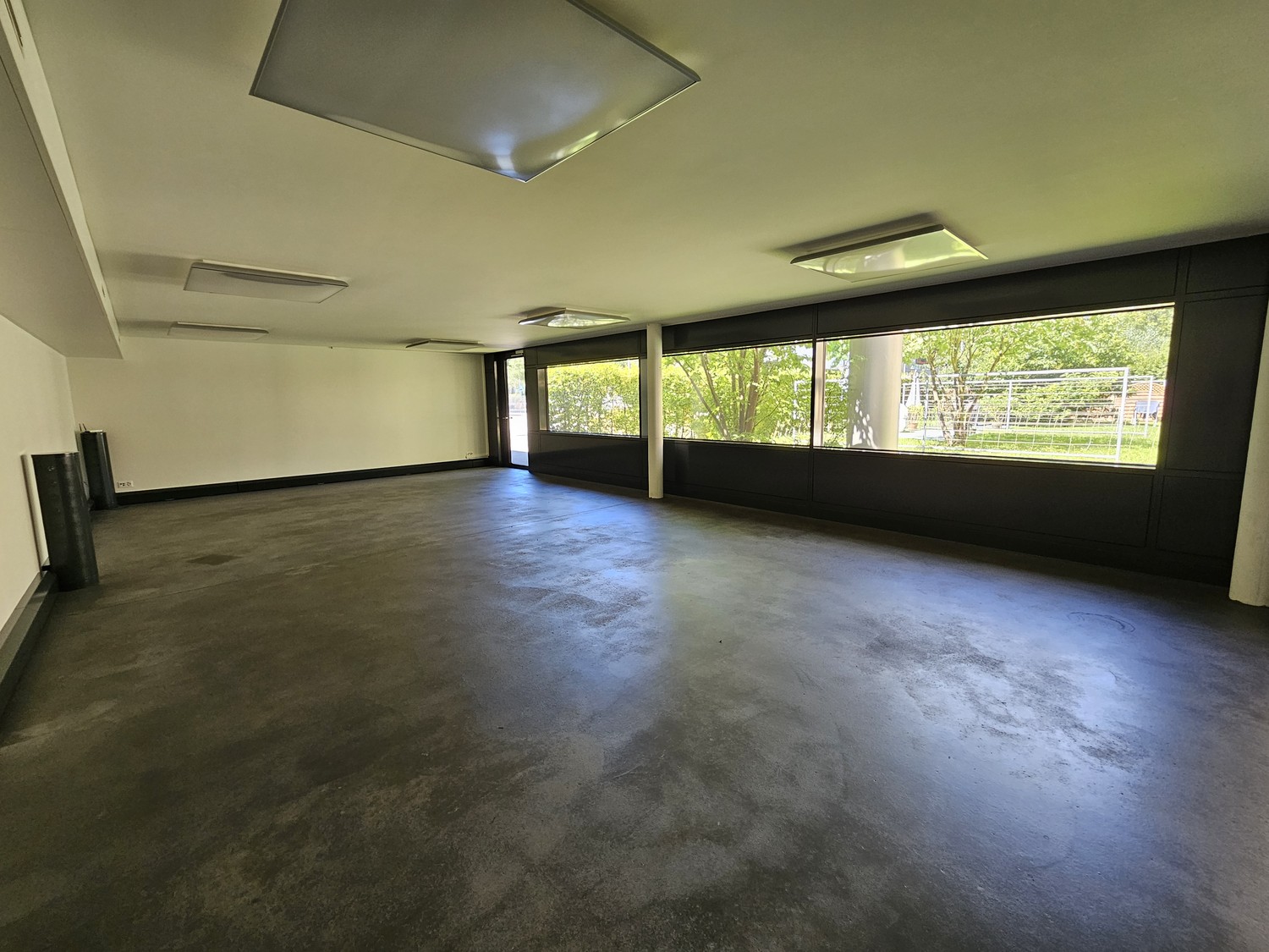 65m² commerciale