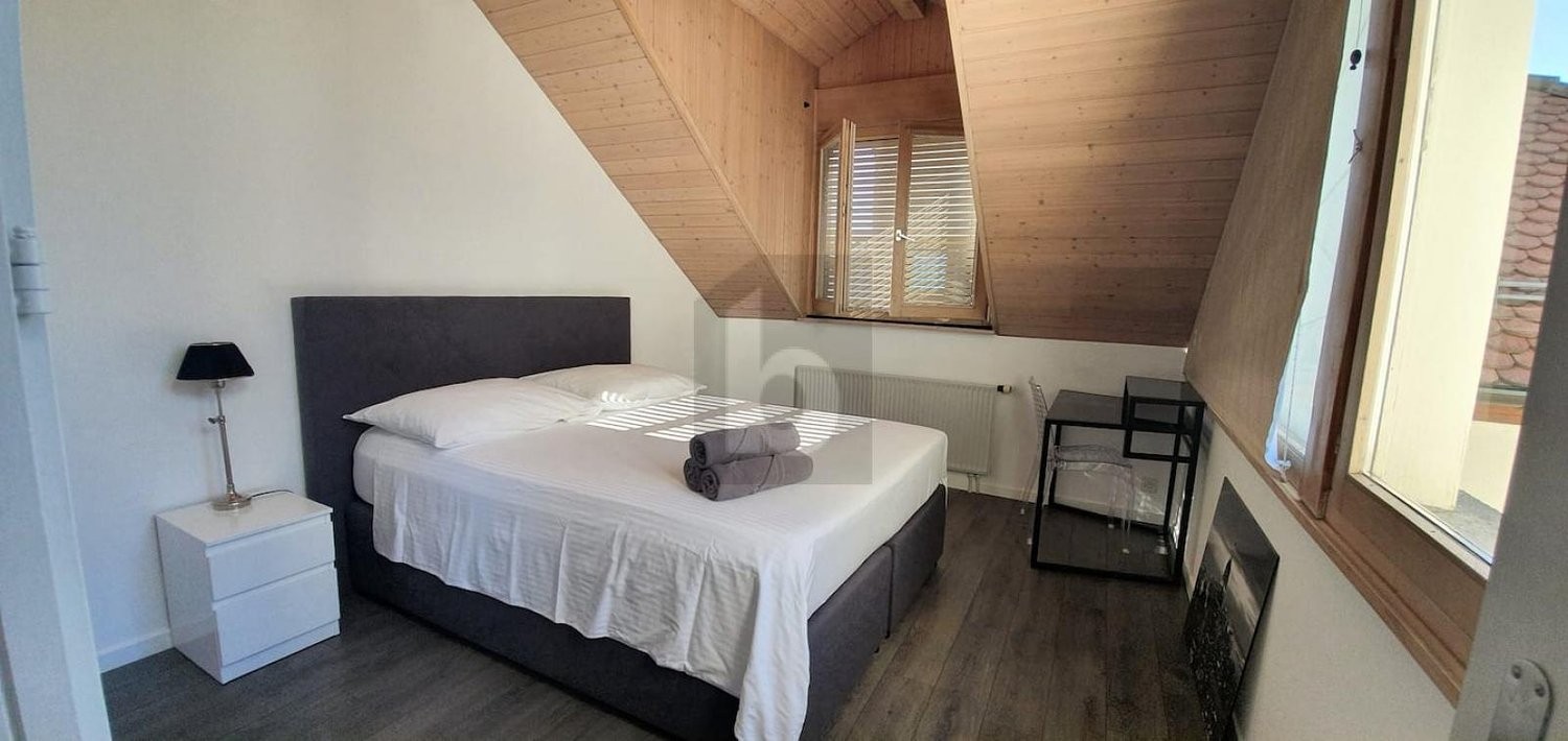 4 rooms attic flat, photo 3 of 4