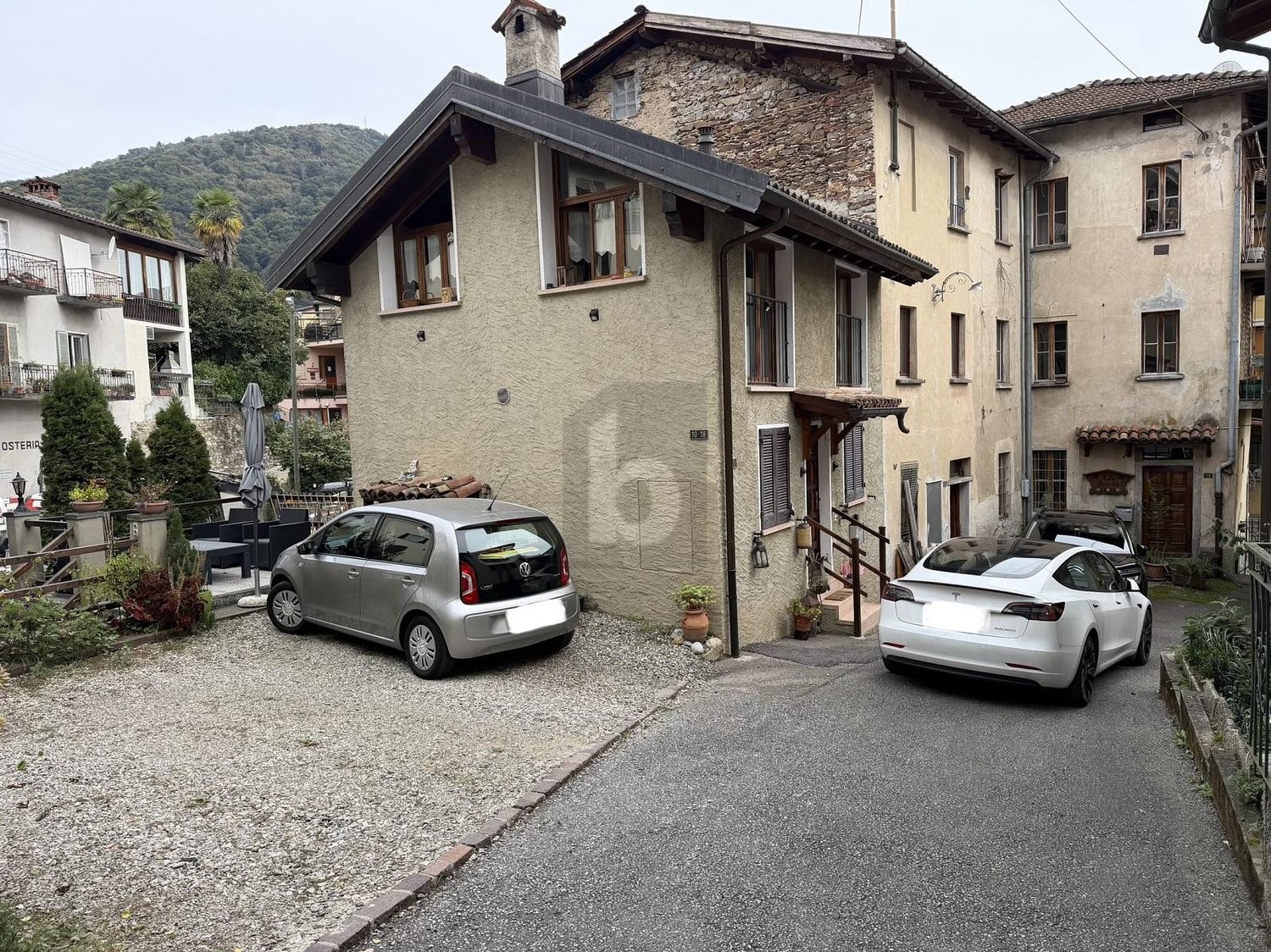 7 ½ rooms single house, photo 2 of 4