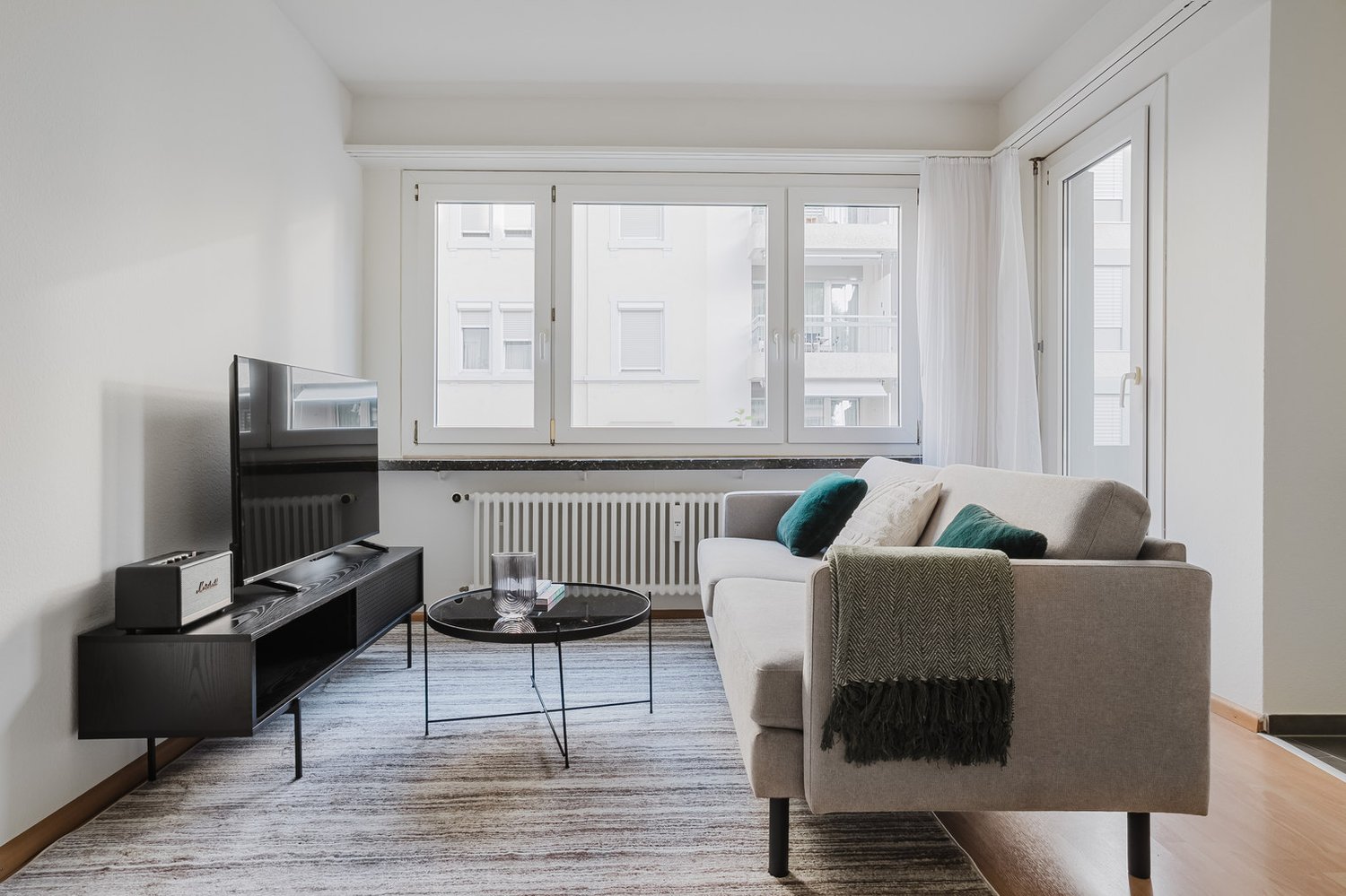 2 rooms furnished flat (3)