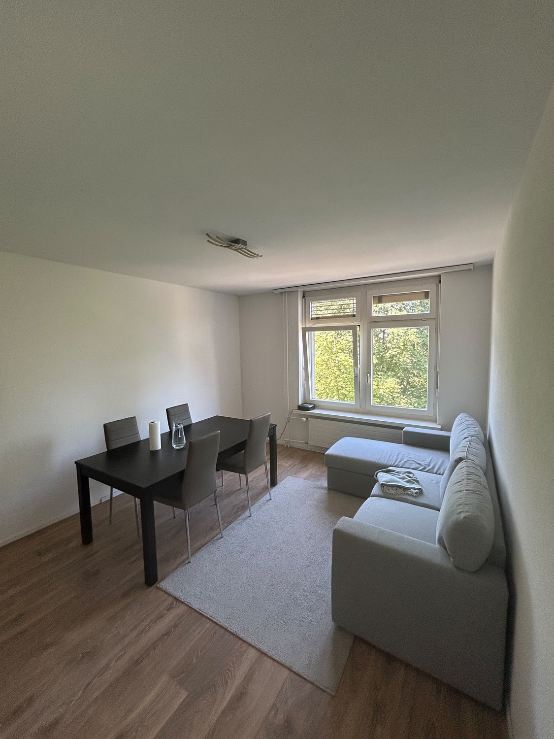 Chambre dans un appartement partagé