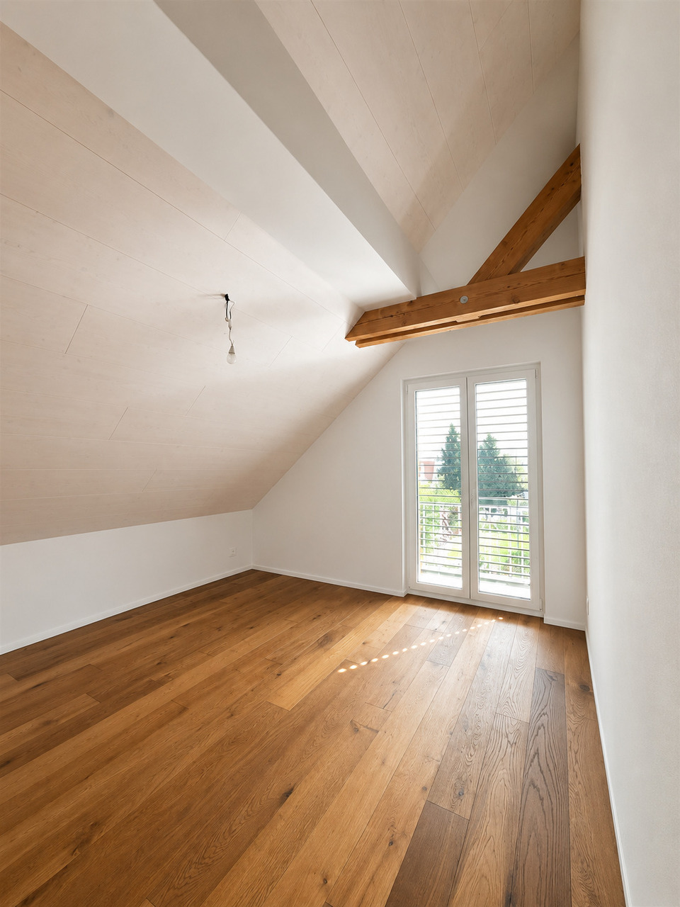 Appartement en attique de 5 pièces