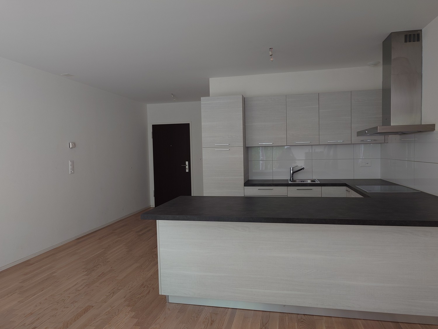 1 room apartment, photo 2 of 3