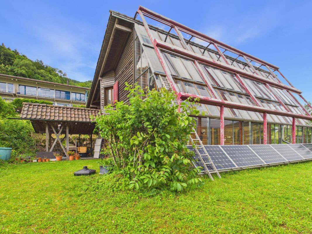 9 rooms single house