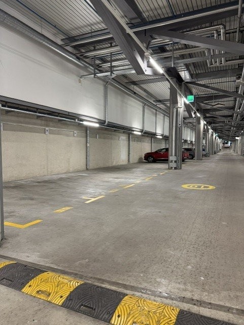 Underground slot, photo 2 of 4