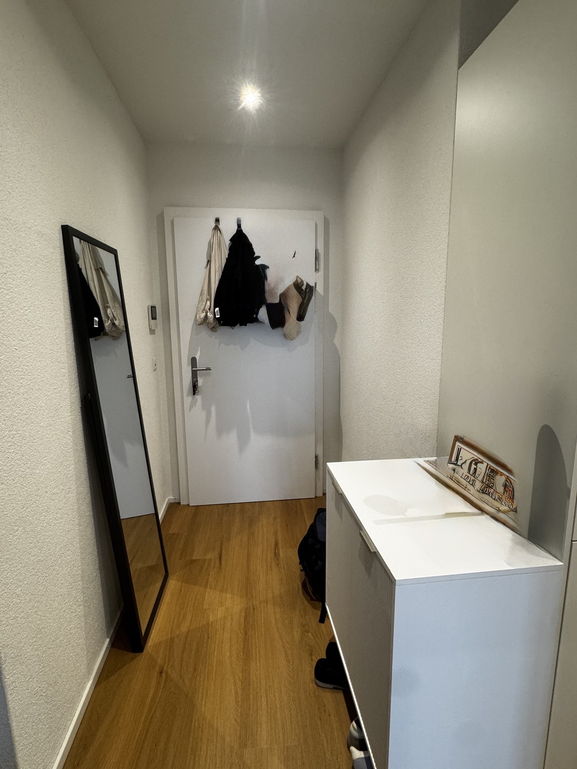 1 room apartment, photo 1 of 6
