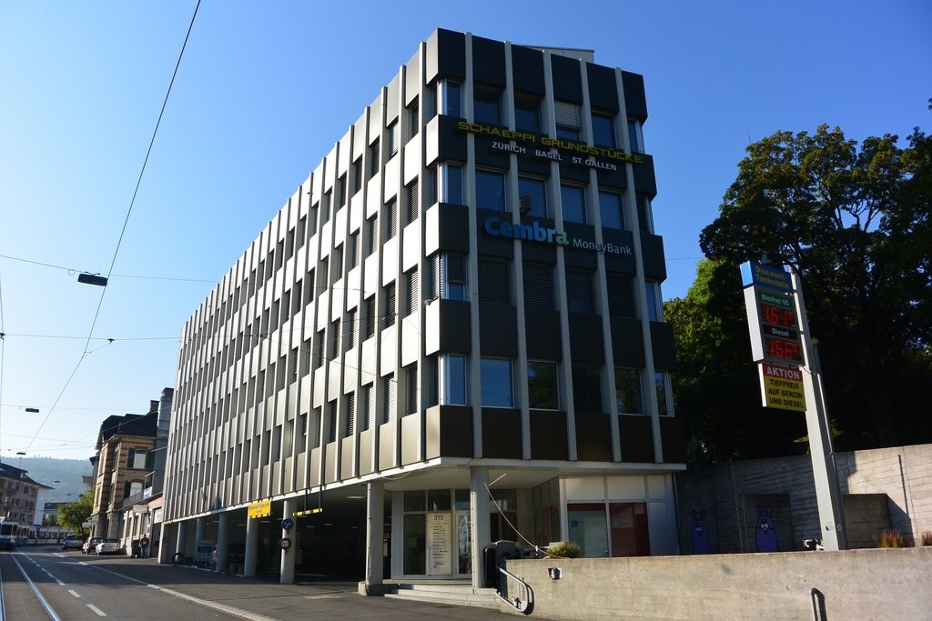 35m² commercial, photo 1 of 2