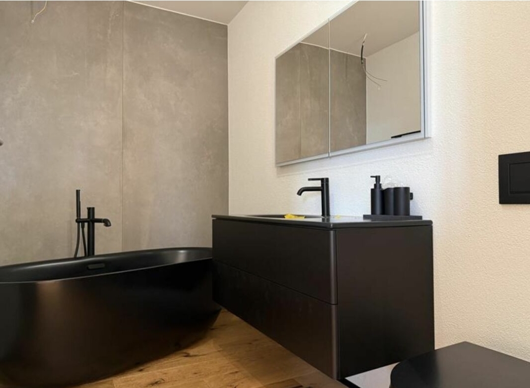 Exclusive 3.5-Room Attic Flat with Panoramic Views, photo 6 of 8