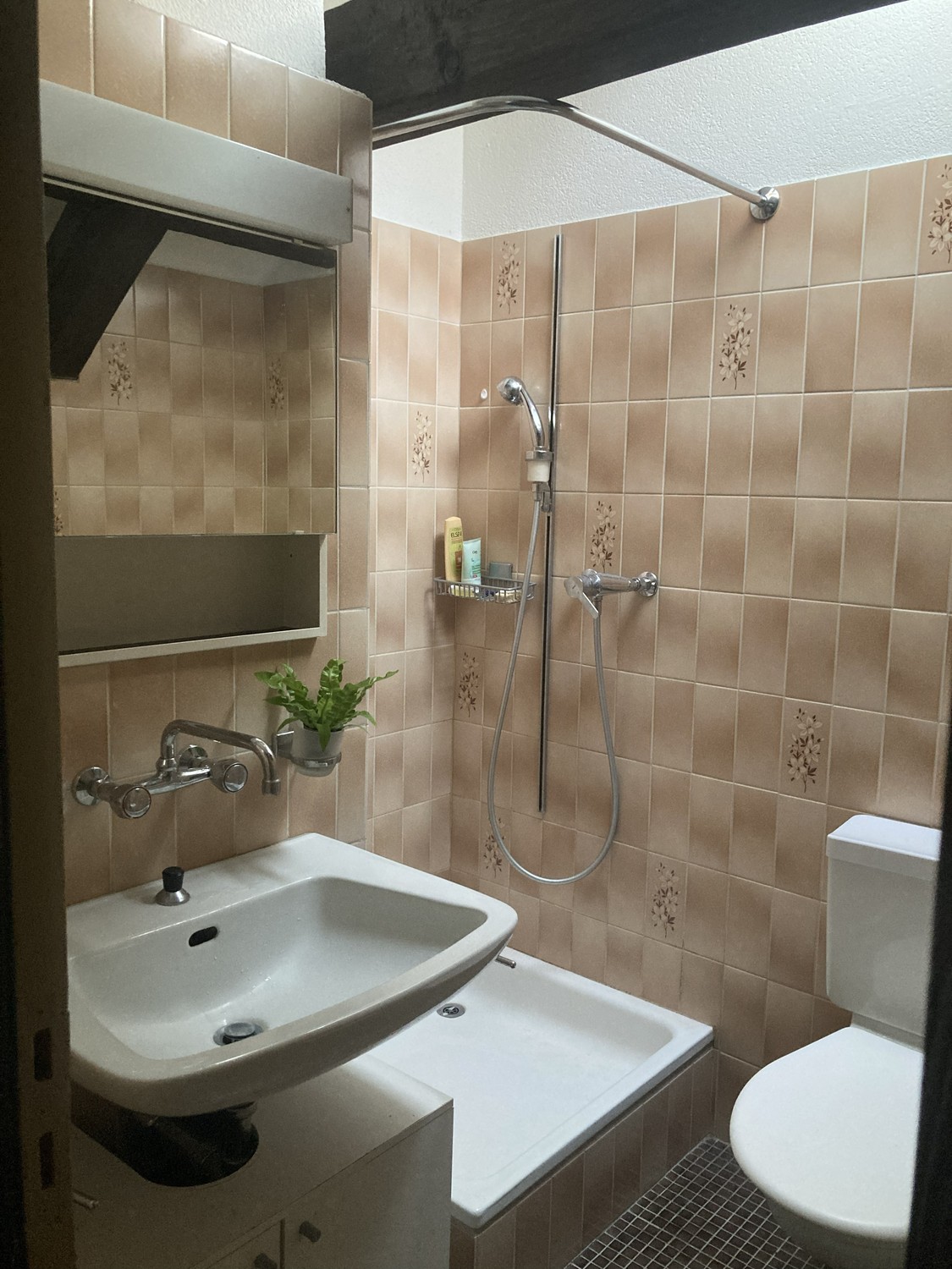 1 room apartment, photo 7 of 7