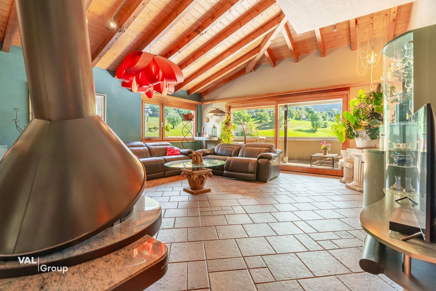Appartement d'attique de 5 ½ pièces