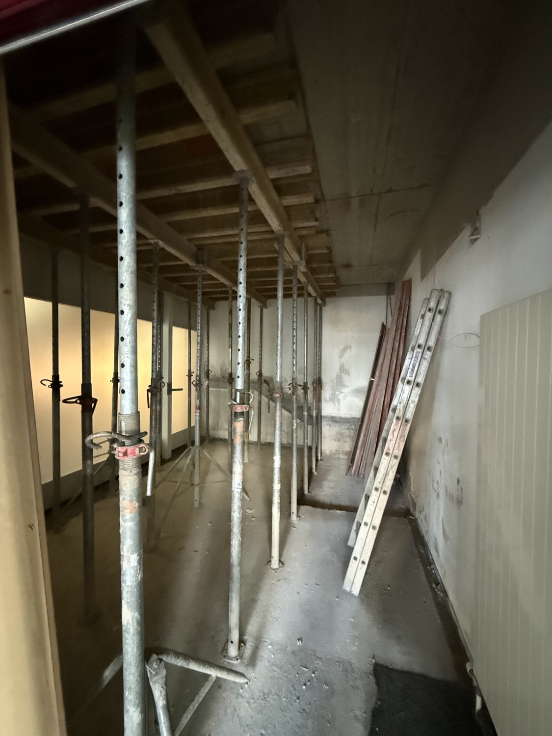 24m² commercial, photo 2 of 2
